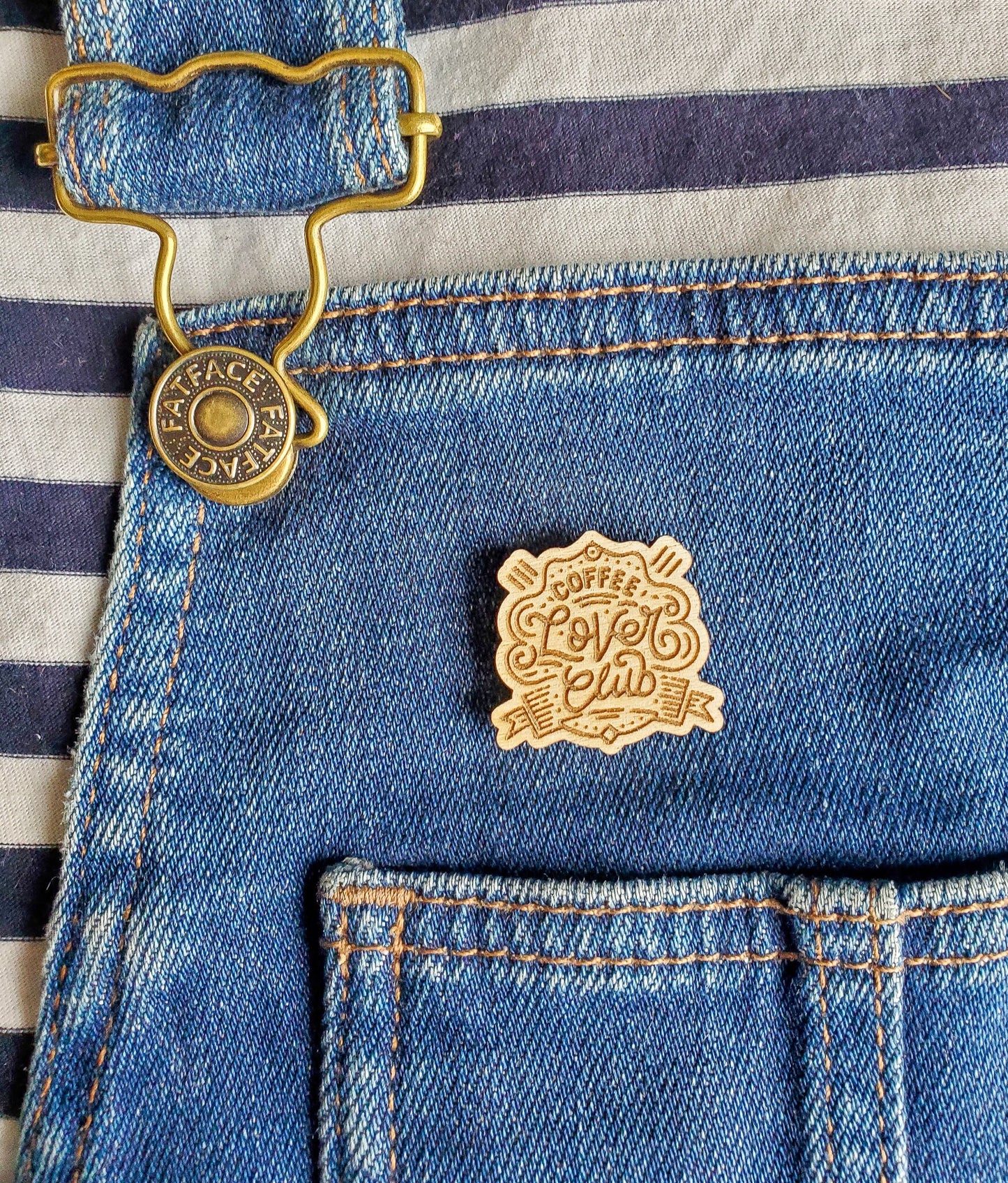 Wooden badge pin brooch with a personalised card | Personalised Birthday Card for a coffee lover | Gift for Boyfriend or Girlfriend