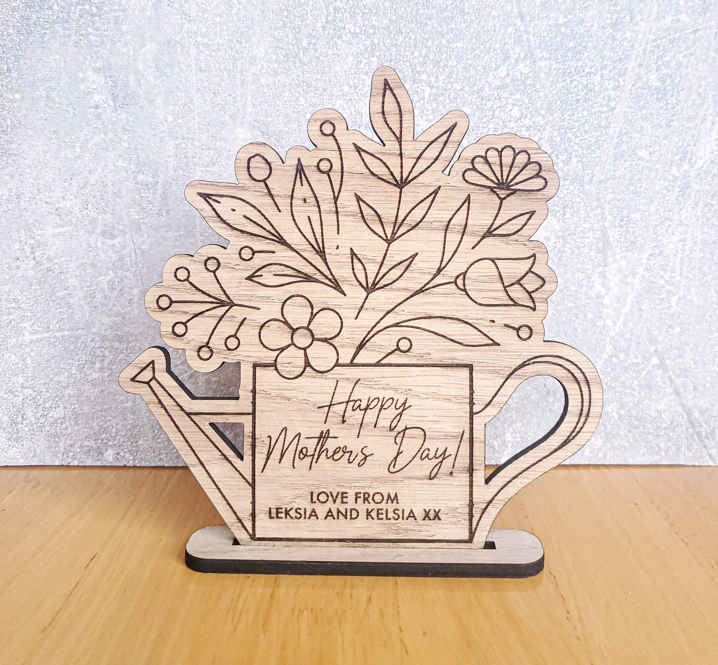 Personalised Mother's Day wooden flowers sign with a stand | For Mom Mum Grandma Custom Keepsake|Custom Mother's Day card|Happy Mother's Day