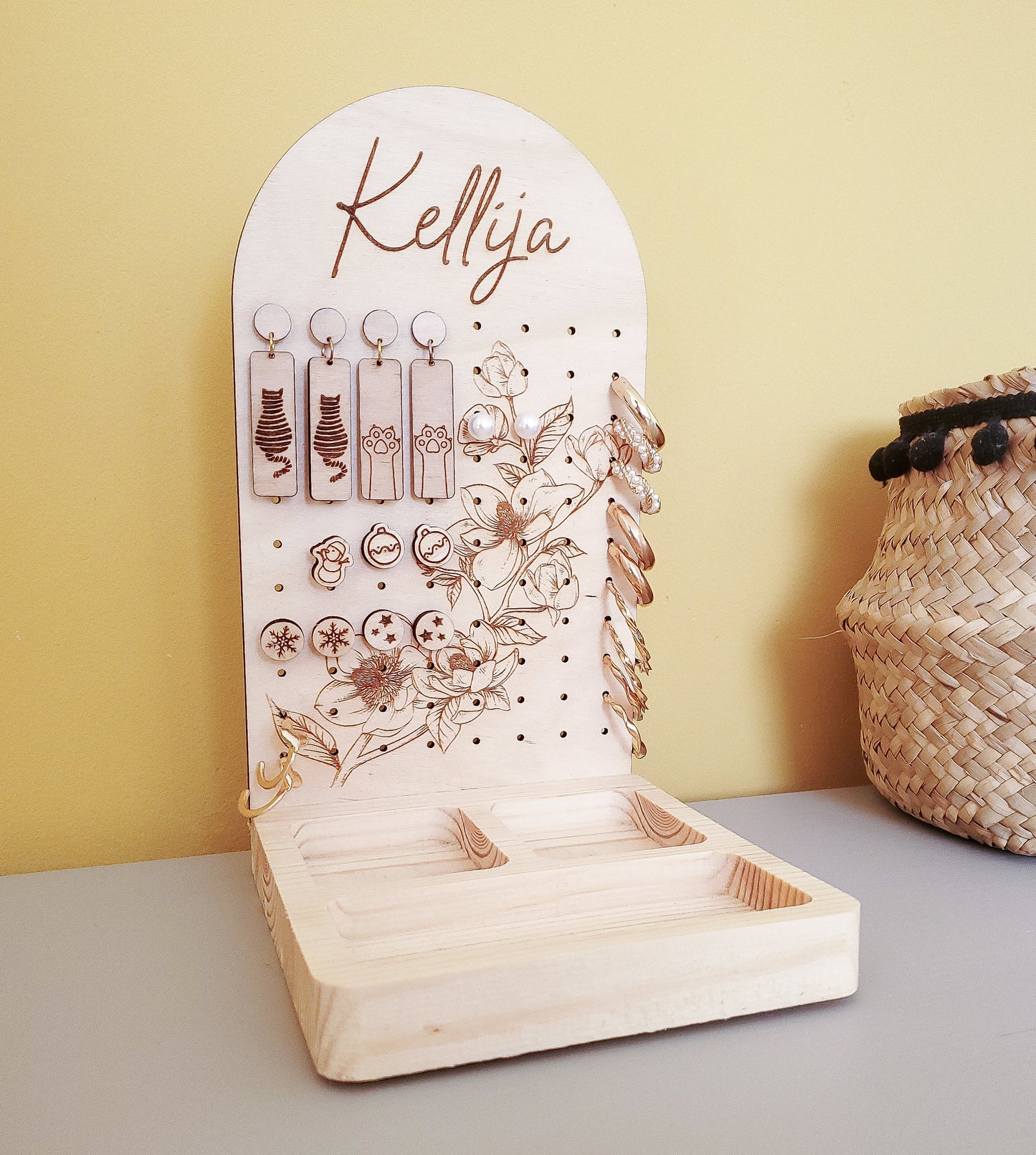 Personalised wooden jewellery tray and earring stand | Floral Earring stand | Boho jewellery display