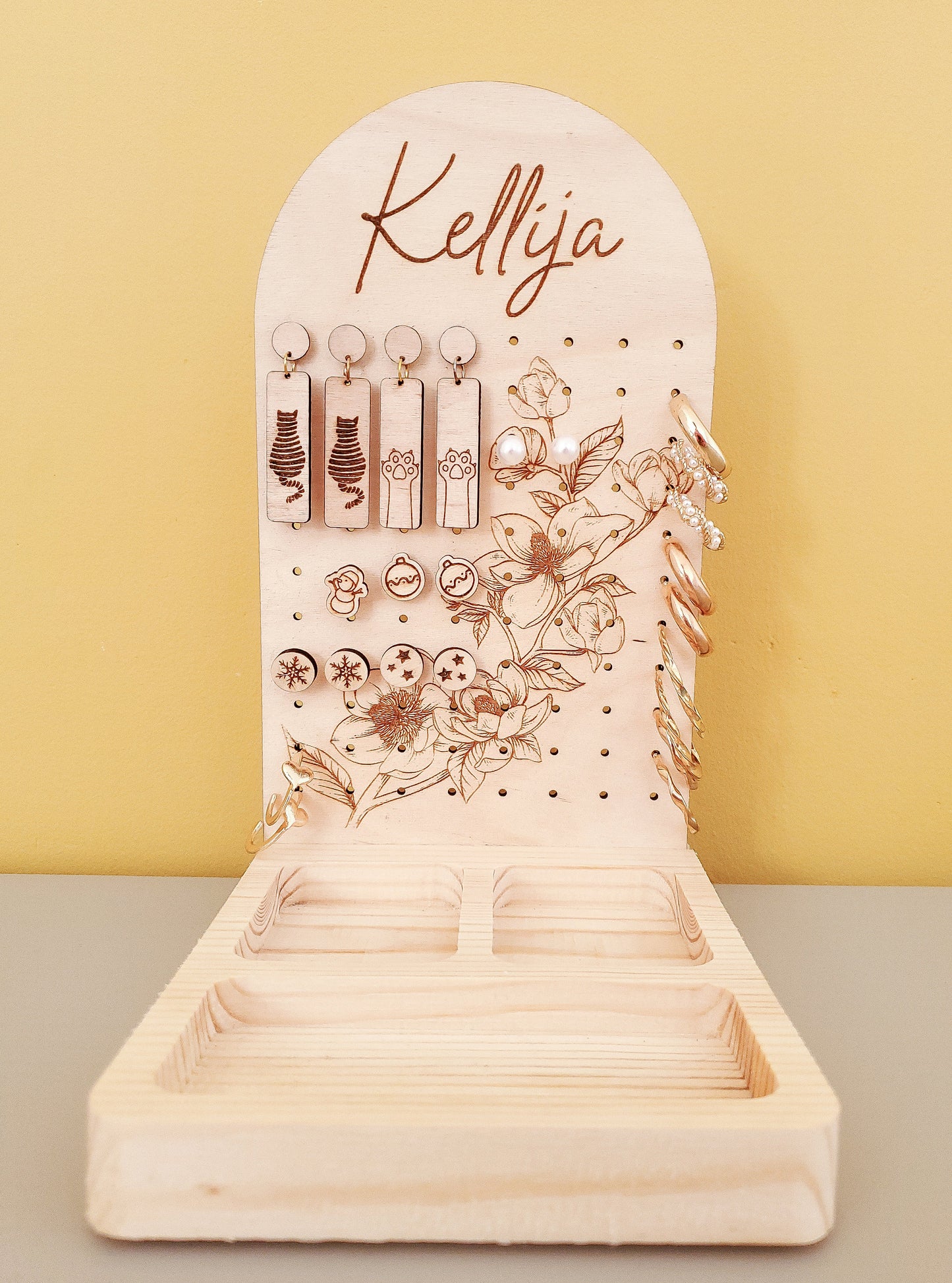 Personalised wooden jewellery tray and earring stand | Floral Earring stand | Boho jewellery display