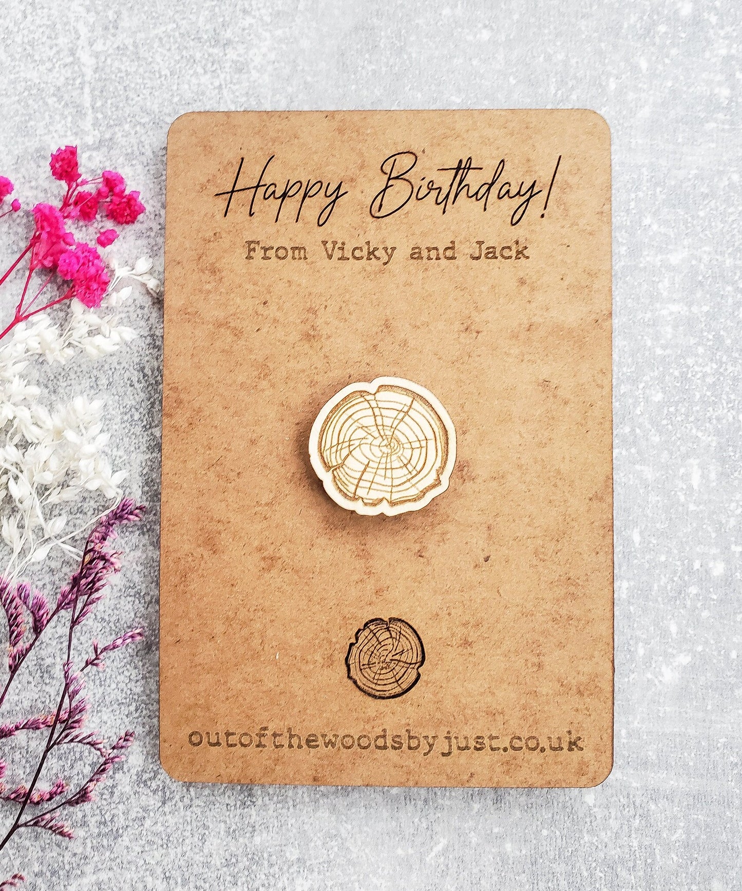 Wooden badge pin brooch with a personalised card | Personalised Birthday Card | Gift for Mum or Girlfriend | Bespoke Eco Friendly present
