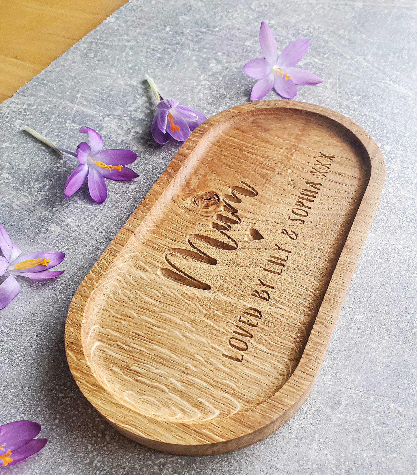 Personalized Mother's Day,Mum gift  Scottish Oak Tray: Engraved Wooden Trinket Dish