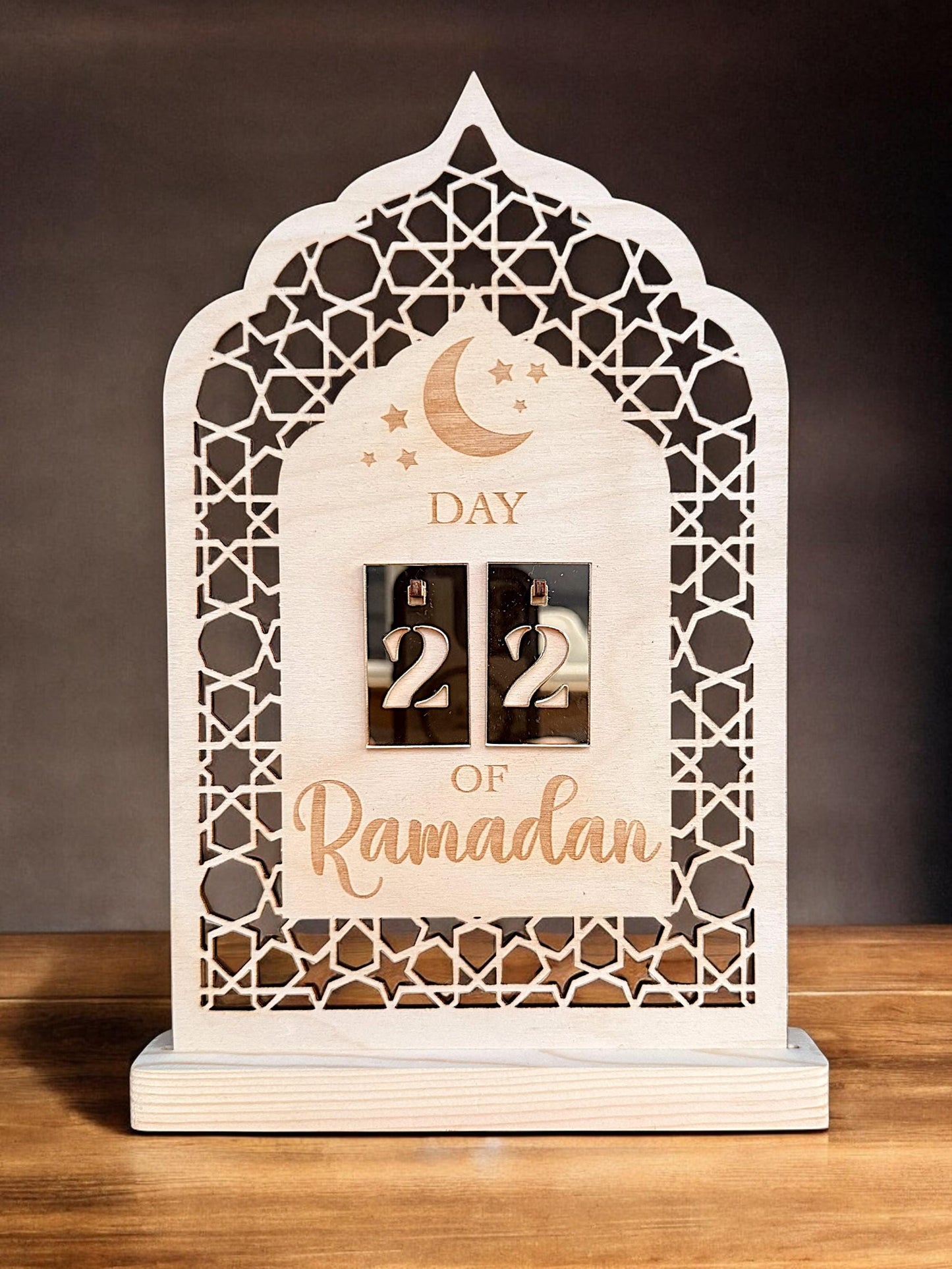 Wooden Ramadan Calendar: Eid Countdown Table Decoration