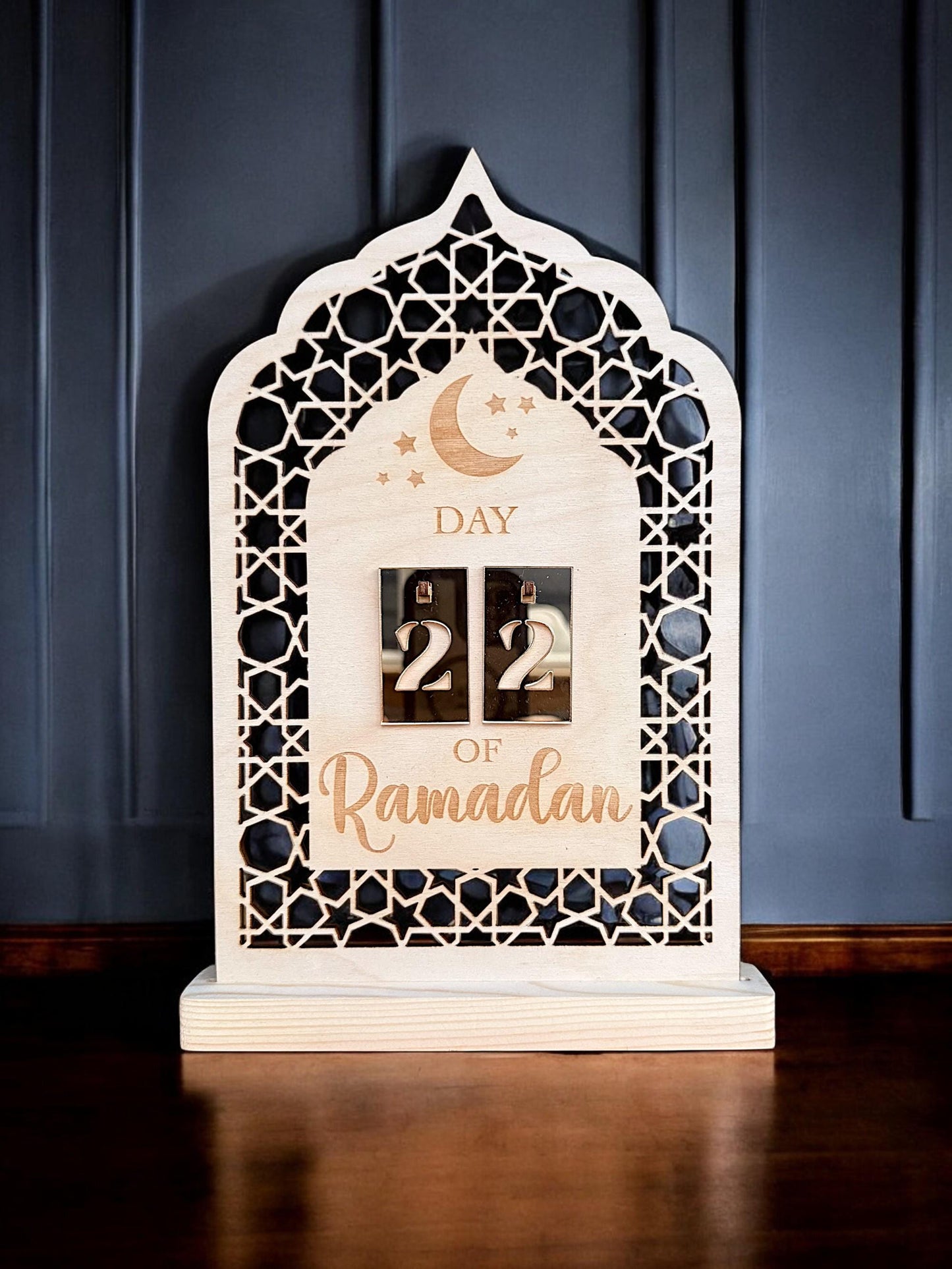 Wooden Ramadan Calendar: Eid Countdown Table Decoration