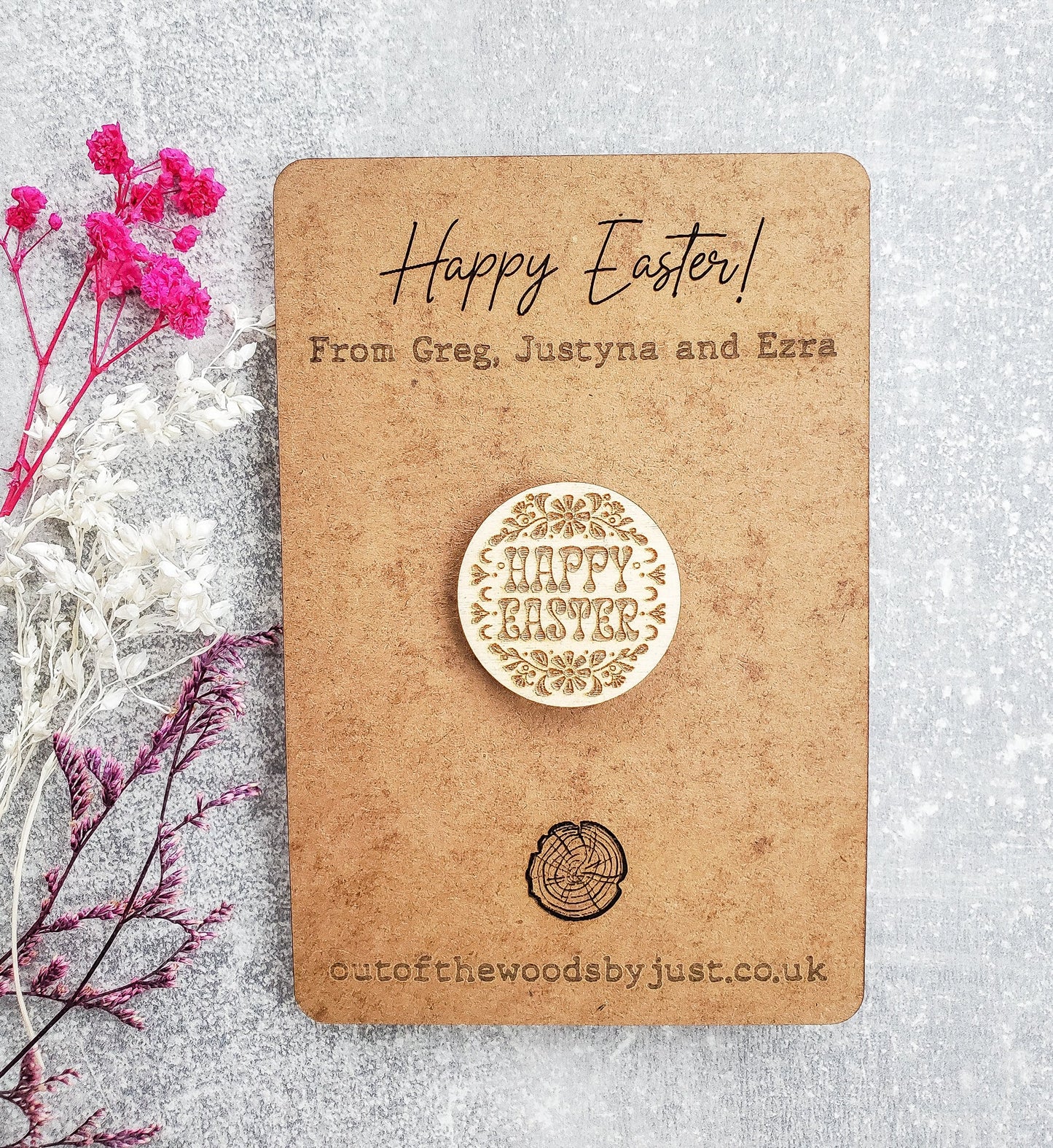 Wooden badge pin brooch with a personalised card | Easter Card | Easter Bunny | Easter Egg | Children Easter Gift|Custom Wooden Easter Decor
